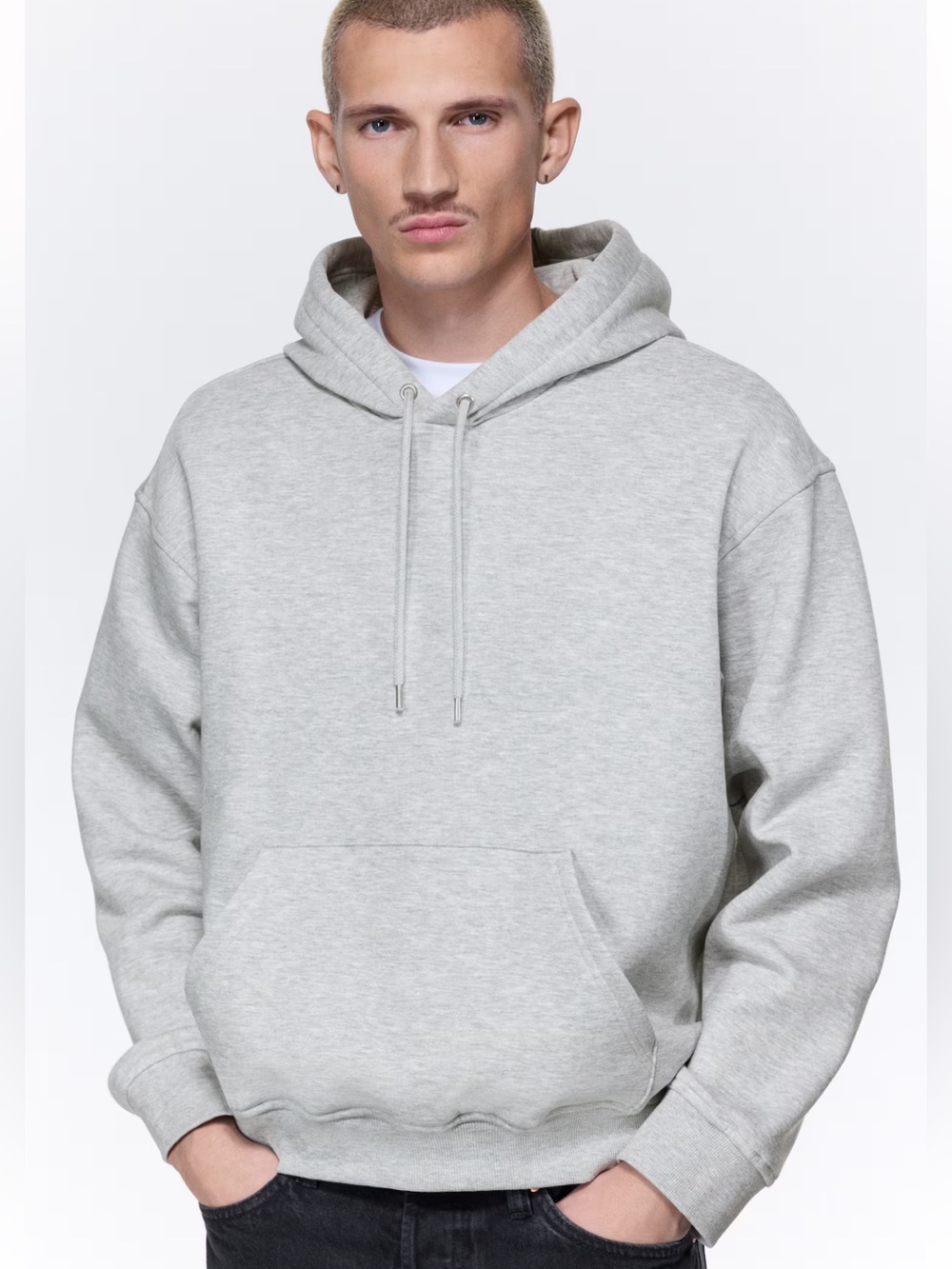 H&M | Loose Fit | Hoodie - Picture 1 of 13